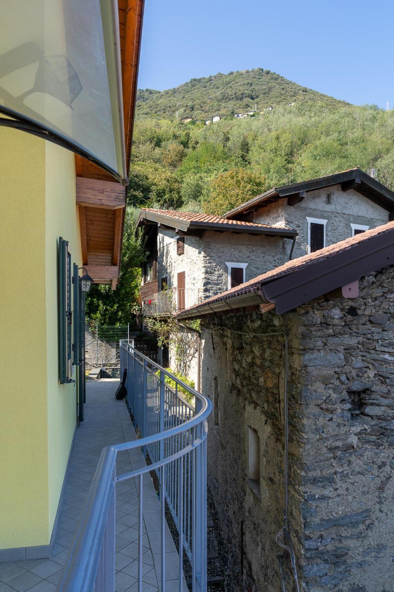 Villa Casa Fausto Vercana Esterno foto